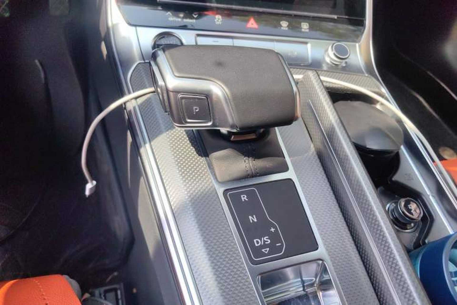 Used Audi A6L 2024 40 TFSI Luxury Dynamic Edition Gear Lever