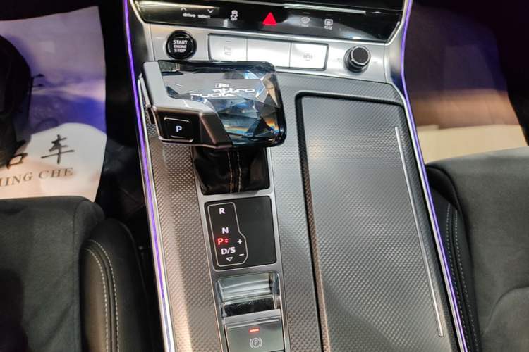Used Audi A6L 2024 40 TFSI Luxury Dynamic Edition Gear Lever