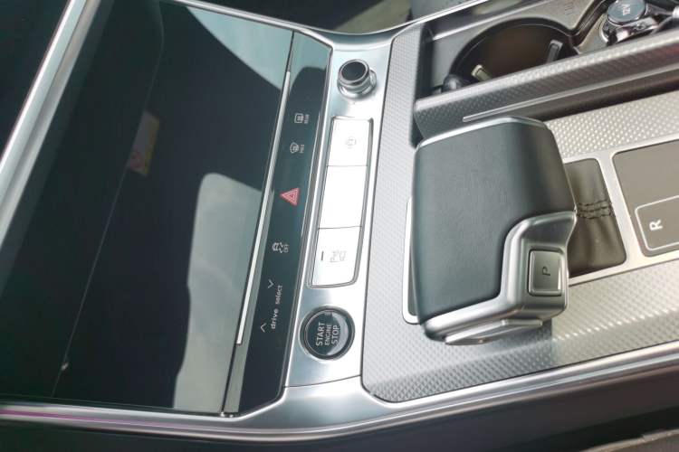 Used Audi A6L 2024 45 TFSI Prestige Dynamic Edition Gear Lever
