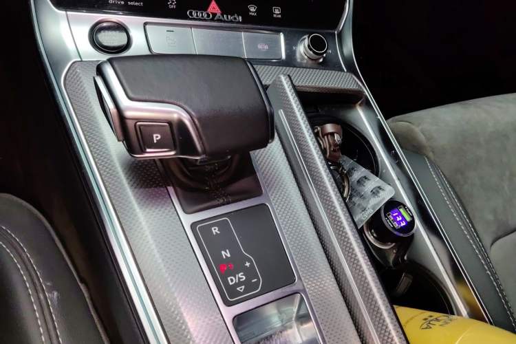 Used Audi A6L 2024 40 TFSI Luxury Dynamic Edition Gear Lever