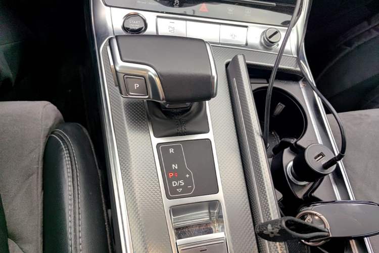 Used Audi A6L 2024 45 TFSI Prestige Dynamic Edition Gear Lever