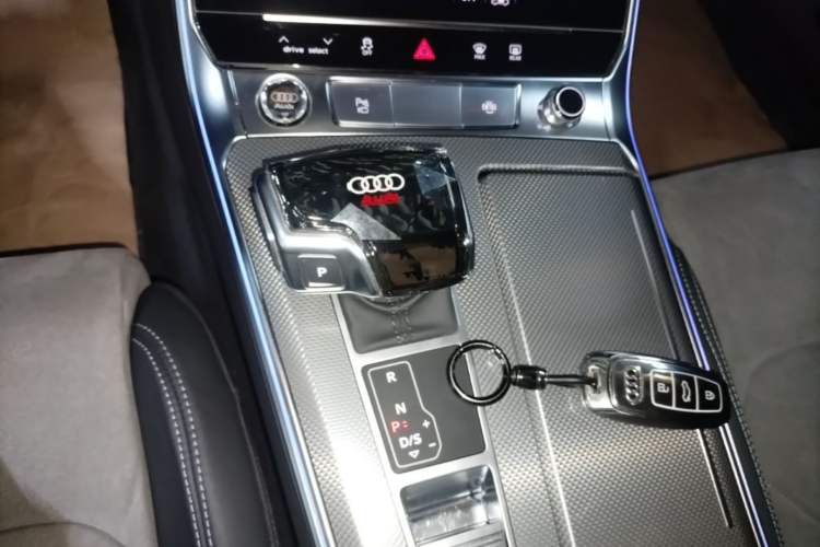 Used Audi A6L 2024 45 TFSI Prestige Dynamic Edition Gear Lever