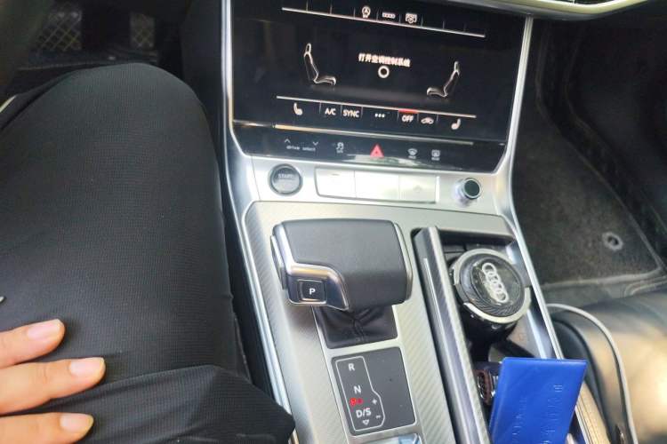 Used Audi A6L 2024 45 TFSI Prestige Elegant Edition Gear Lever