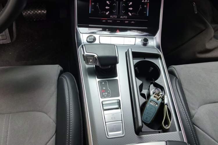 Used Audi A6L 2024 45 TFSI Prestige Dynamic Edition Gear Lever