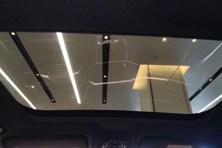 Used Audi A6L 2024 45 TFSI quattro Prestige Dynamic Edition Headliner