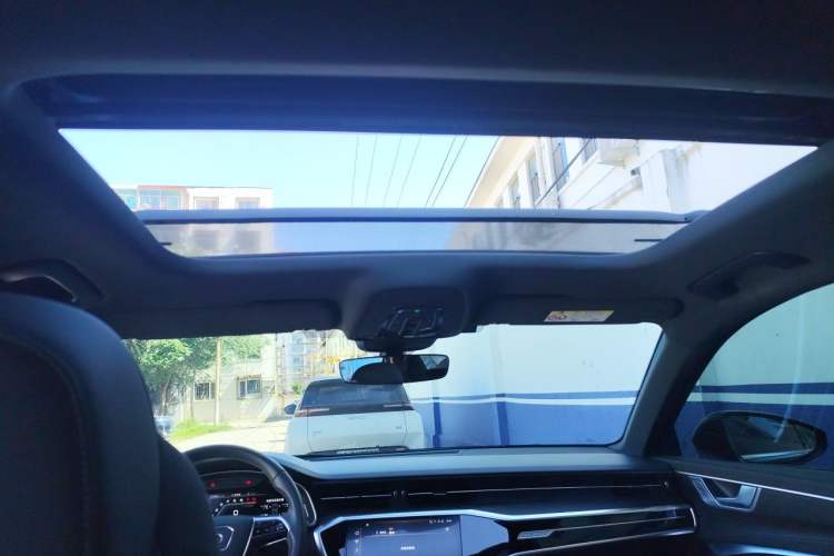 Used Audi A6L 2024 45 TFSI quattro Prestige Dynamic Edition Headliner