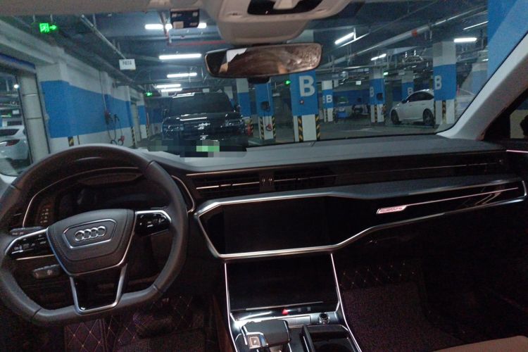 Used Audi A6L 2024 45 TFSI quattro Prestige Dynamic Edition Headliner