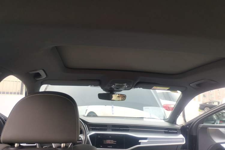 Used Audi A6L 2024 40 TFSI Luxury Dynamic Edition Headliner