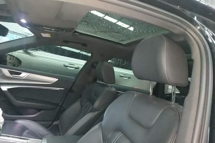 Used Audi A6L 2024 45 TFSI Prestige Dynamic Edition Headliner