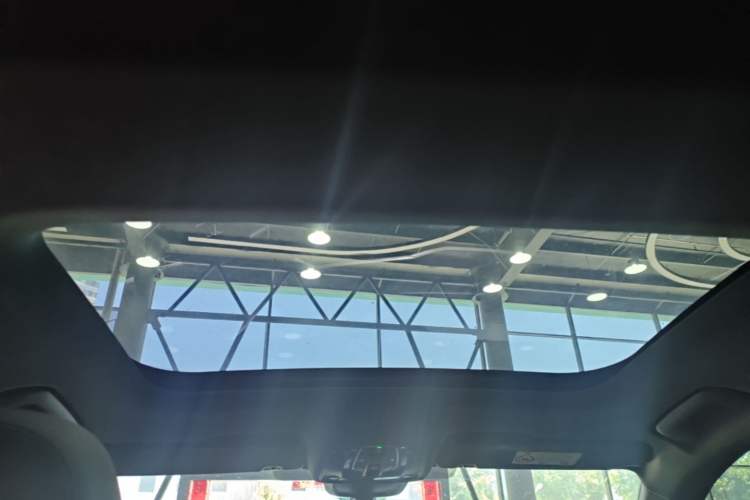 Used Audi A6L 2024 40 TFSI Luxury Dynamic Edition Headliner