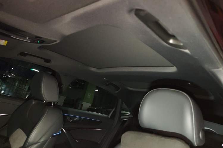 Used Audi A6L 2024 45 TFSI quattro Prestige Dynamic Edition Headliner