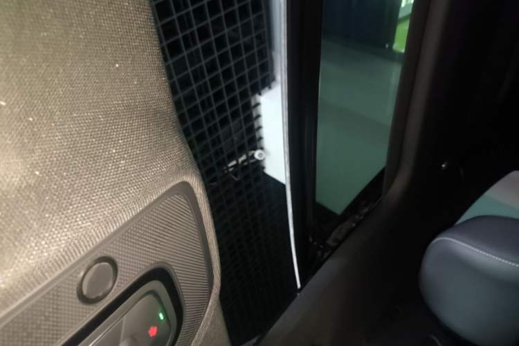 Used Audi A6L 2024 45 TFSI quattro Prestige Dynamic Edition Headliner