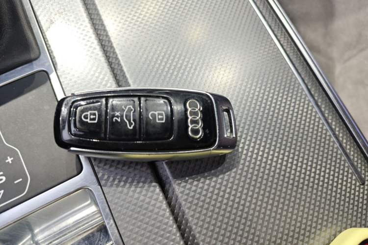Used Audi A6L 2024 40 TFSI Luxury Dynamic Edition Interior 1