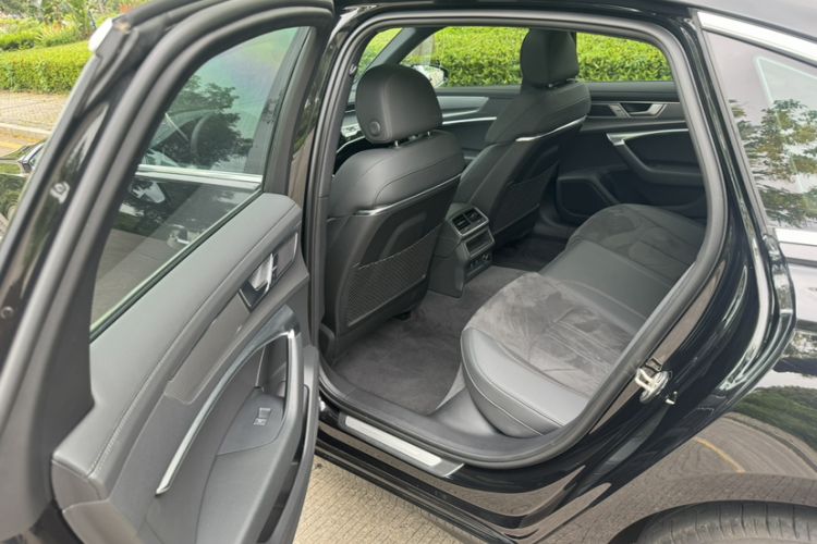 Used Audi A6L 2024 40 TFSI Luxury Dynamic Edition Interior 1