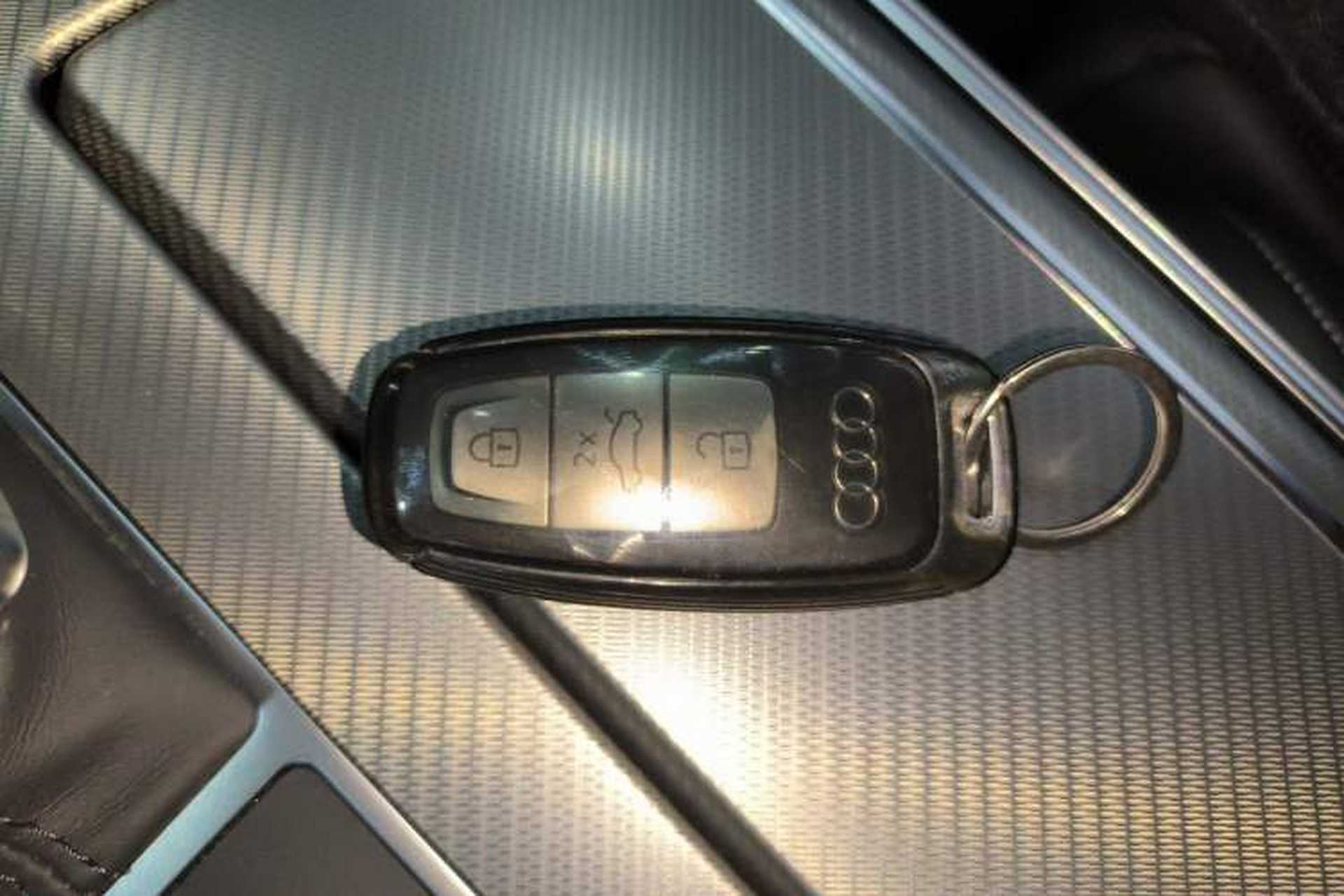 Used Audi A6L 2024 40 TFSI Luxury Prestige Edition Interior 1