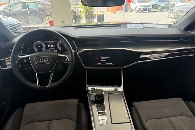 Used Audi A6L 2024 40 TFSI Luxury Dynamic Edition Interior 1