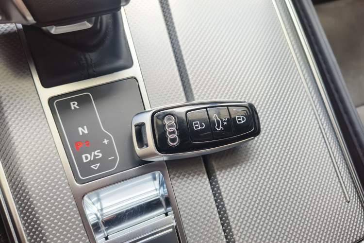 Used Audi A6L 2024 40 TFSI Luxury Dynamic Edition Interior 1