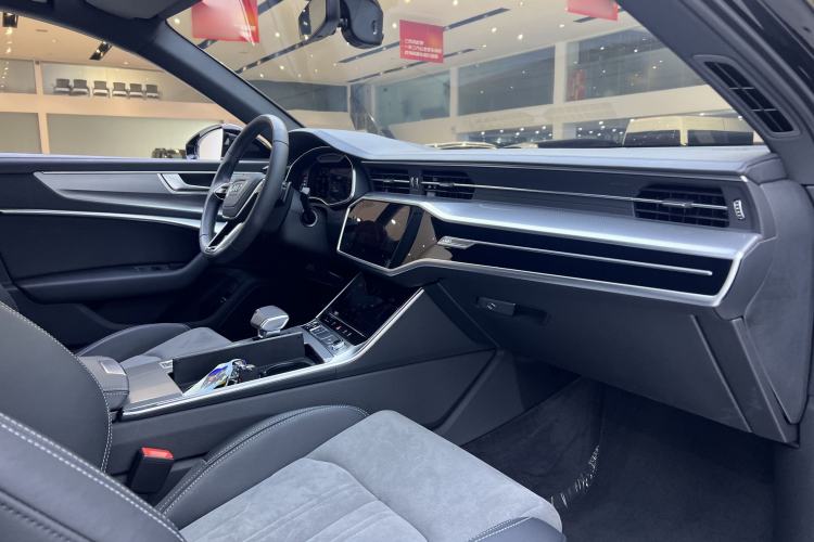 Used Audi A6L 2024 45 TFSI Prestige Dynamic Edition Interior 11