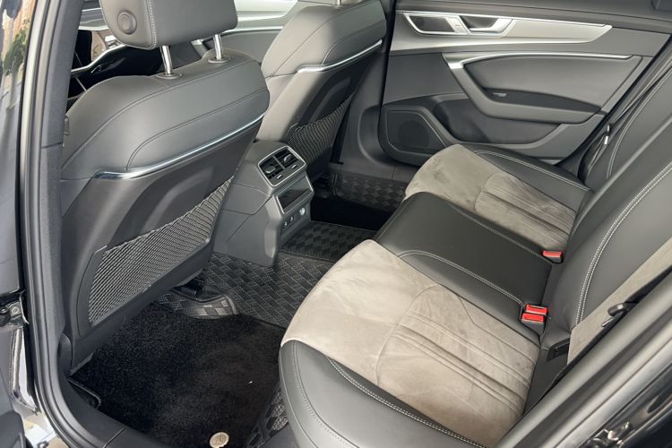 Used Audi A6L 2024 40 TFSI Luxury Dynamic Edition Interior 2
