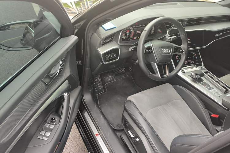 Used Audi A6L 2024 45 TFSI Prestige Dynamic Edition Interior 3