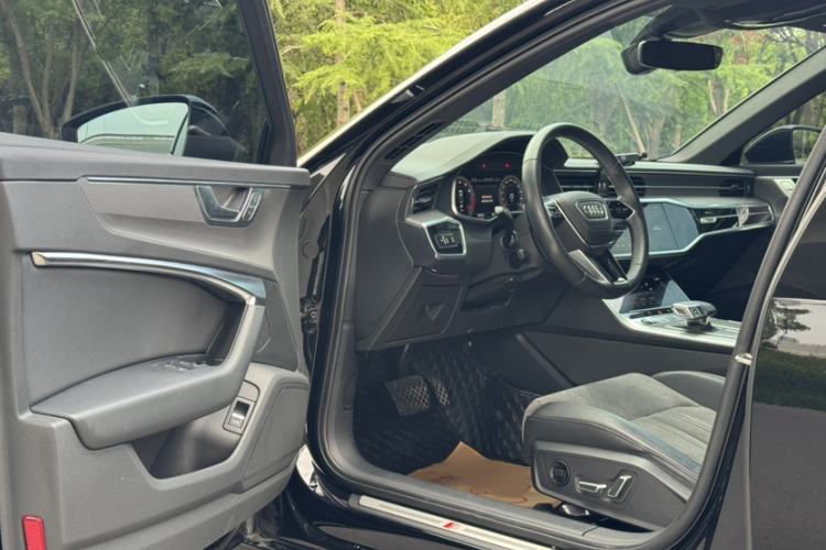 Used Audi A6L 2024 45 TFSI Prestige Dynamic Edition Interior 3
