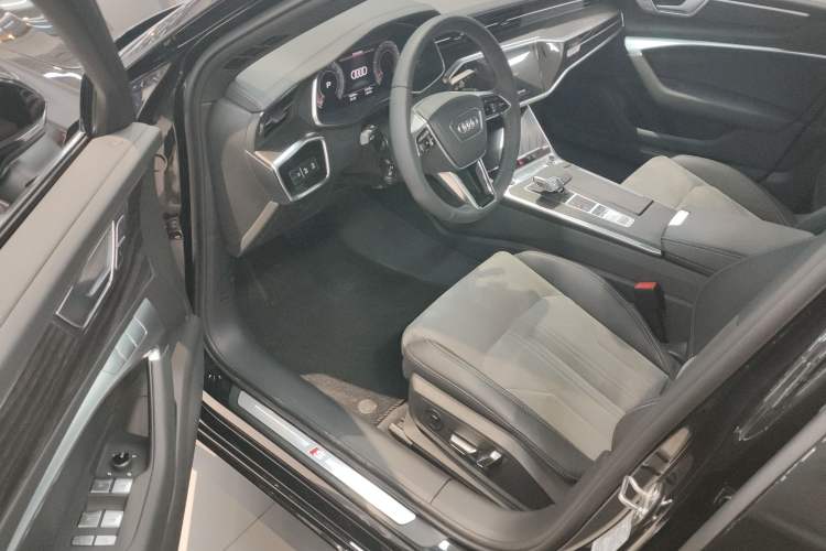 Used Audi A6L 2024 45 TFSI quattro Prestige Dynamic Edition Interior 3