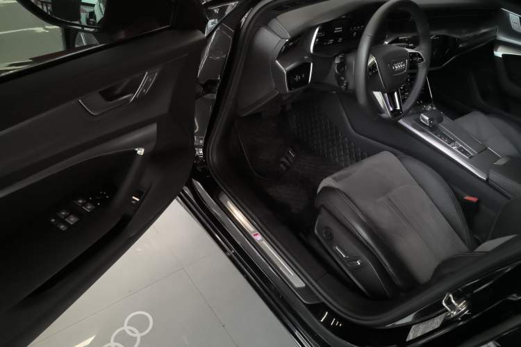 Used Audi A6L 2024 45 TFSI Prestige Dynamic Edition Interior 3