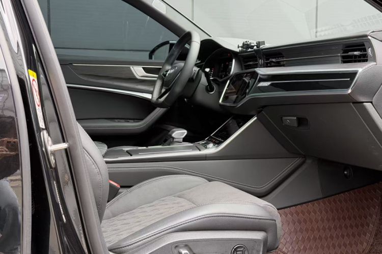 Used Audi A6L 2024 55 TFSI quattro Prestige Dynamic Edition Interior 3