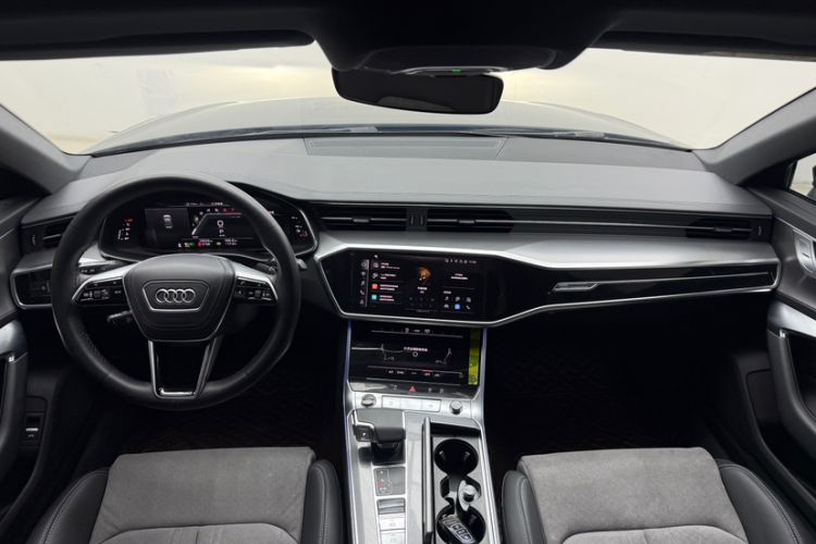 Used Audi A6L 2024 40 TFSI Luxury Dynamic Edition Interior 3