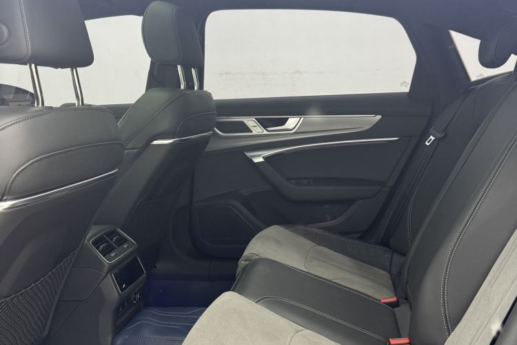 Used Audi A6L 2024 45 TFSI Prestige Dynamic Edition Interior 4