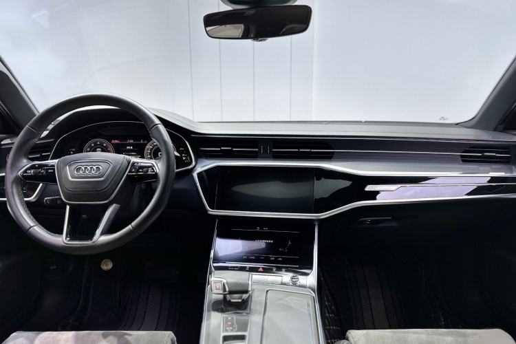 Used Audi A6L 2024 40 TFSI Luxury Dynamic Edition Interior 4