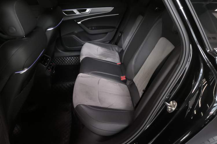 Used Audi A6L 2024 45 TFSI Prestige Dynamic Edition Interior 4