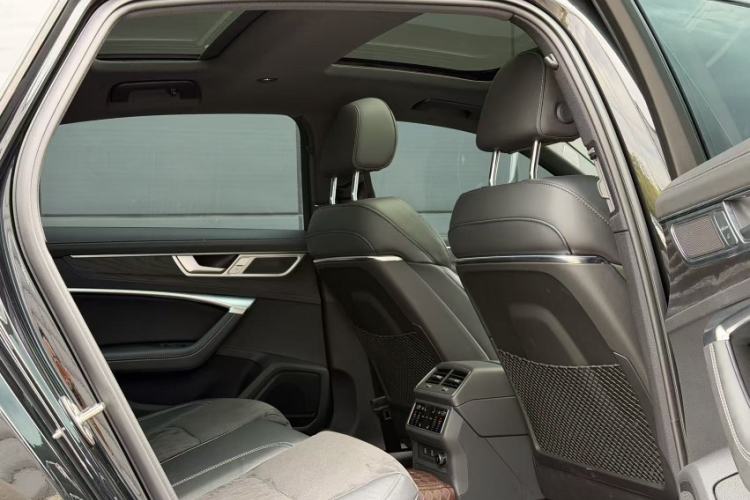 Used Audi A6L 2024 55 TFSI quattro Prestige Dynamic Edition Interior 4
