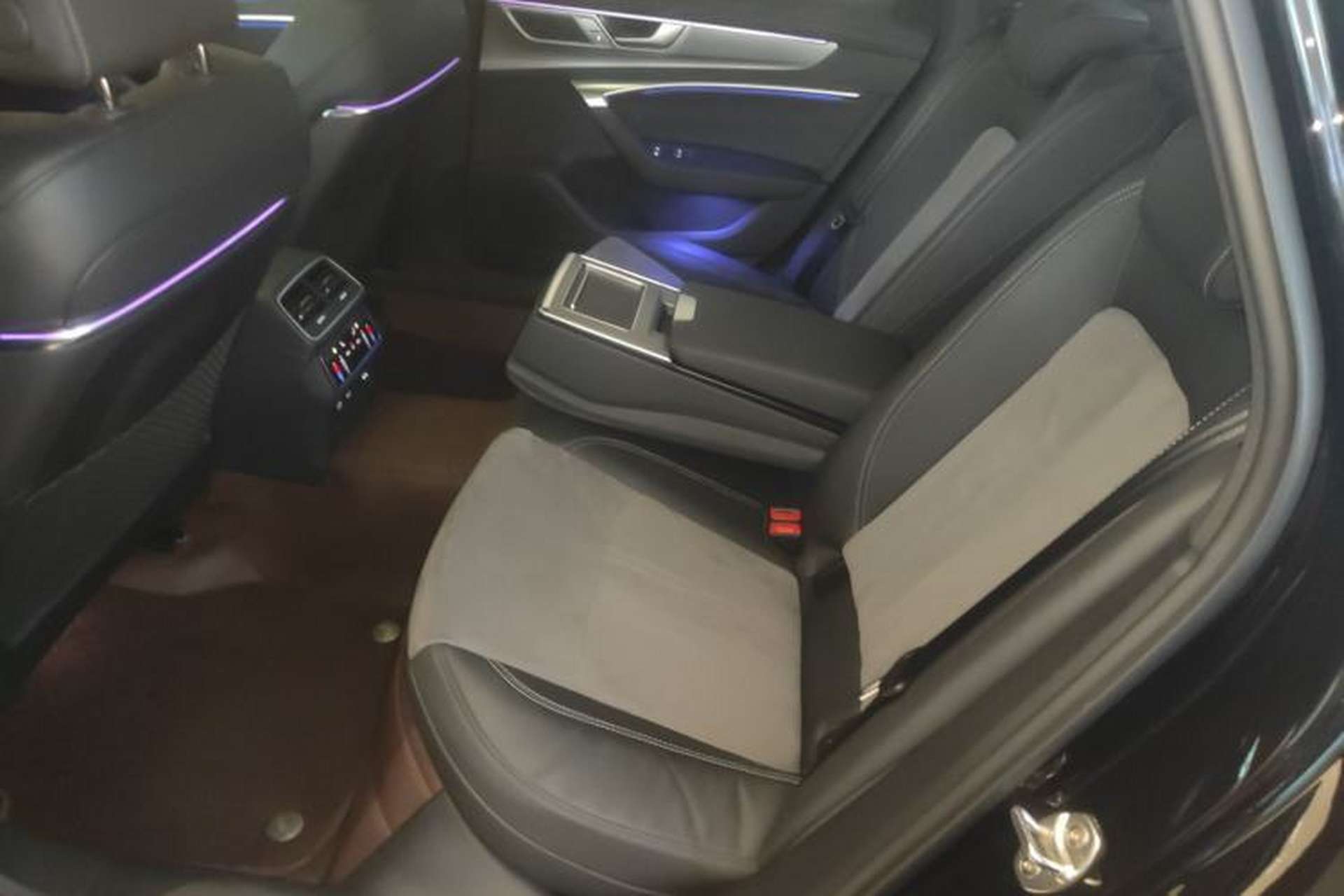 Used Audi A6L 2024 45 TFSI Prestige Dynamic Edition Interior 4