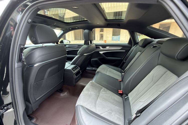Used Audi A6L 2024 45 TFSI Prestige Dynamic Edition Interior 5