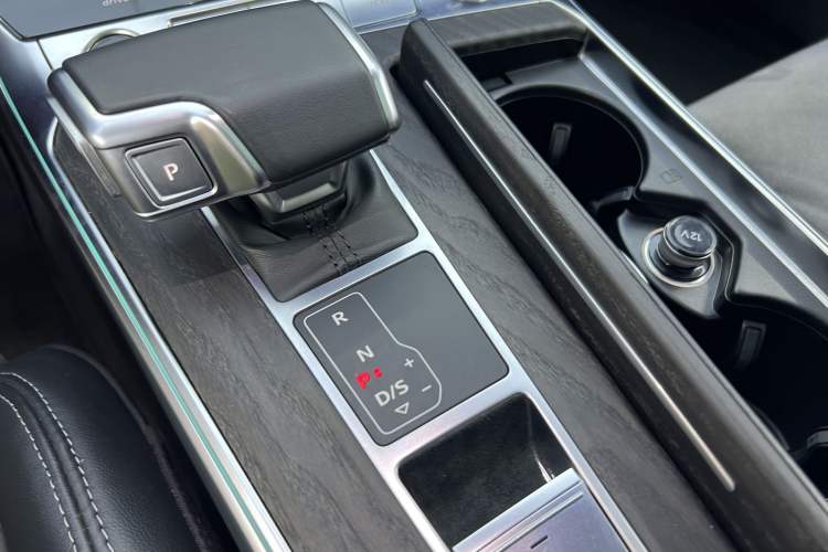 Used Audi A6L 2024 45 TFSI quattro Prestige Dynamic Edition Interior 6