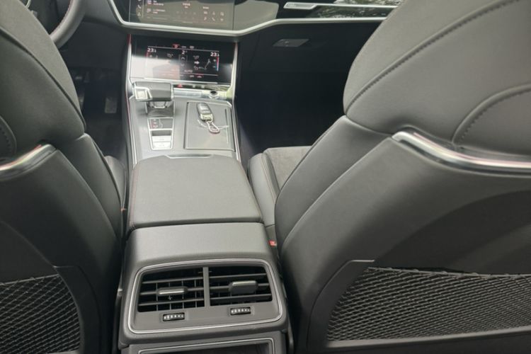 Used Audi A6L 2024 40 TFSI Luxury Dynamic Edition Interior 6