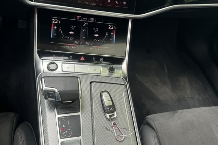Used Audi A6L 2024 40 TFSI Luxury Dynamic Edition Interior 7