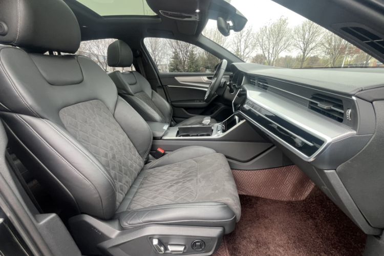 Used Audi A6L 2024 45 TFSI Prestige Dynamic Edition Interior 9