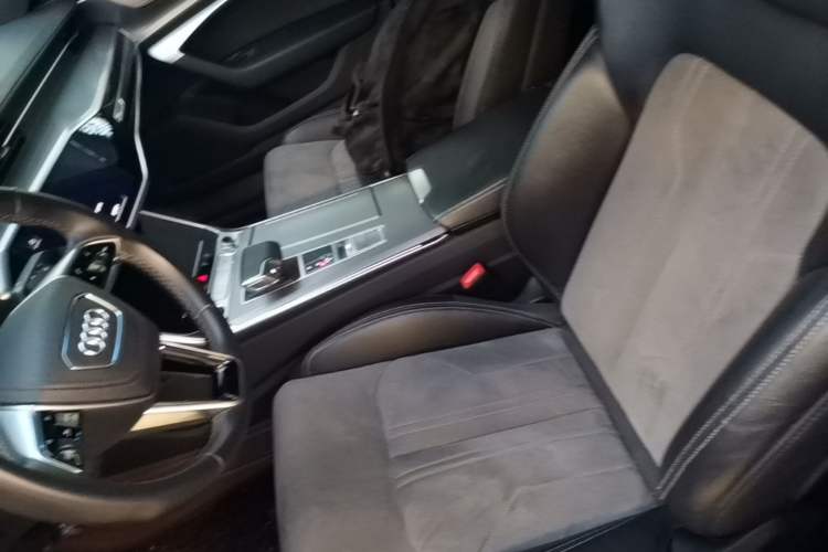 Used Audi A6L 2024 45 TFSI Prestige Dynamic Edition Left Front Seat