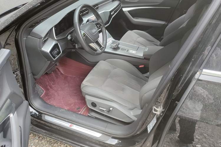Used Audi A6L 2024 40 TFSI Luxury Dynamic Edition Left Front Seat