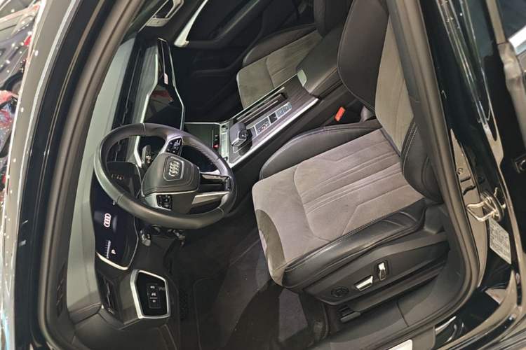 Used Audi A6L 2024 45 TFSI quattro Prestige Dynamic Edition Left Front Seat