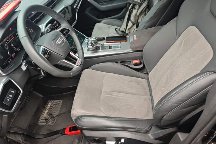 Used Audi A6L 2024 40 TFSI Luxury Dynamic Edition Left Front Seat