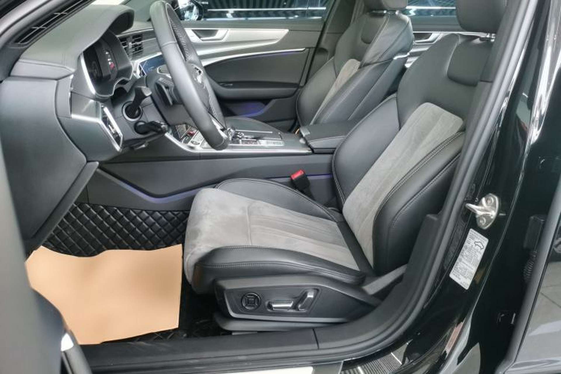 Used Audi A6L 2024 45 TFSI Prestige Dynamic Edition Left Front Seat