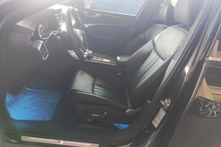 Used Audi A6L 2024 45 TFSI quattro Prestige Dynamic Edition Left Front Seat