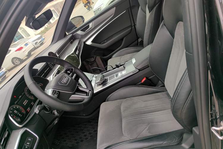 Used Audi A6L 2024 45 TFSI Prestige Dynamic Edition Left Front Seat