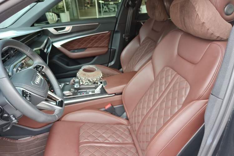 Used Audi A6L 2024 45 TFSI quattro Prestige Dynamic Edition Left Front Seat