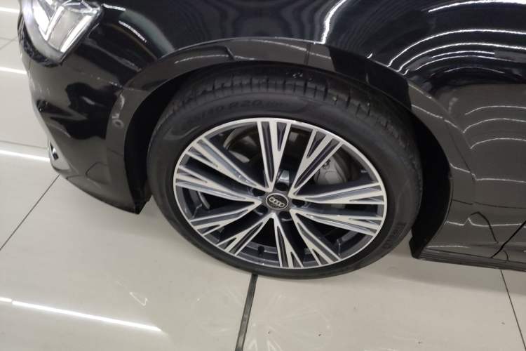 Used Audi A6L 2024 45 TFSI quattro Prestige Dynamic Edition Left Front Wheel Hub