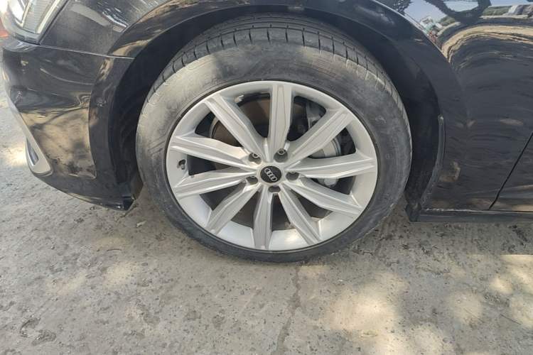 Used Audi A6L 2024 45 TFSI Prestige Dynamic Edition Left Front Wheel Hub
