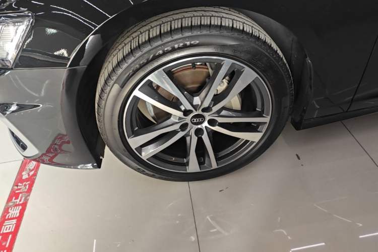 Used Audi A6L 2024 40 TFSI Luxury Dynamic Edition Left Front Wheel Hub